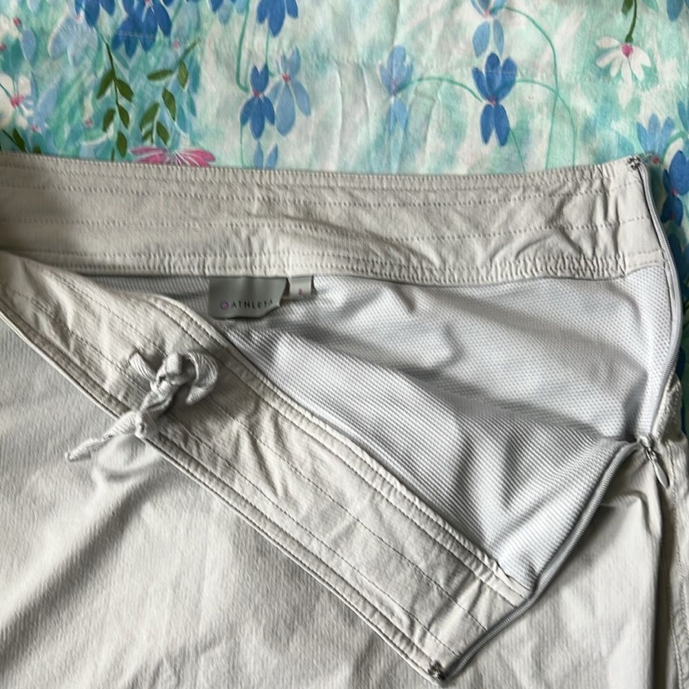 Athleta The Jenner Skort - 8 - Picture 2 of 13